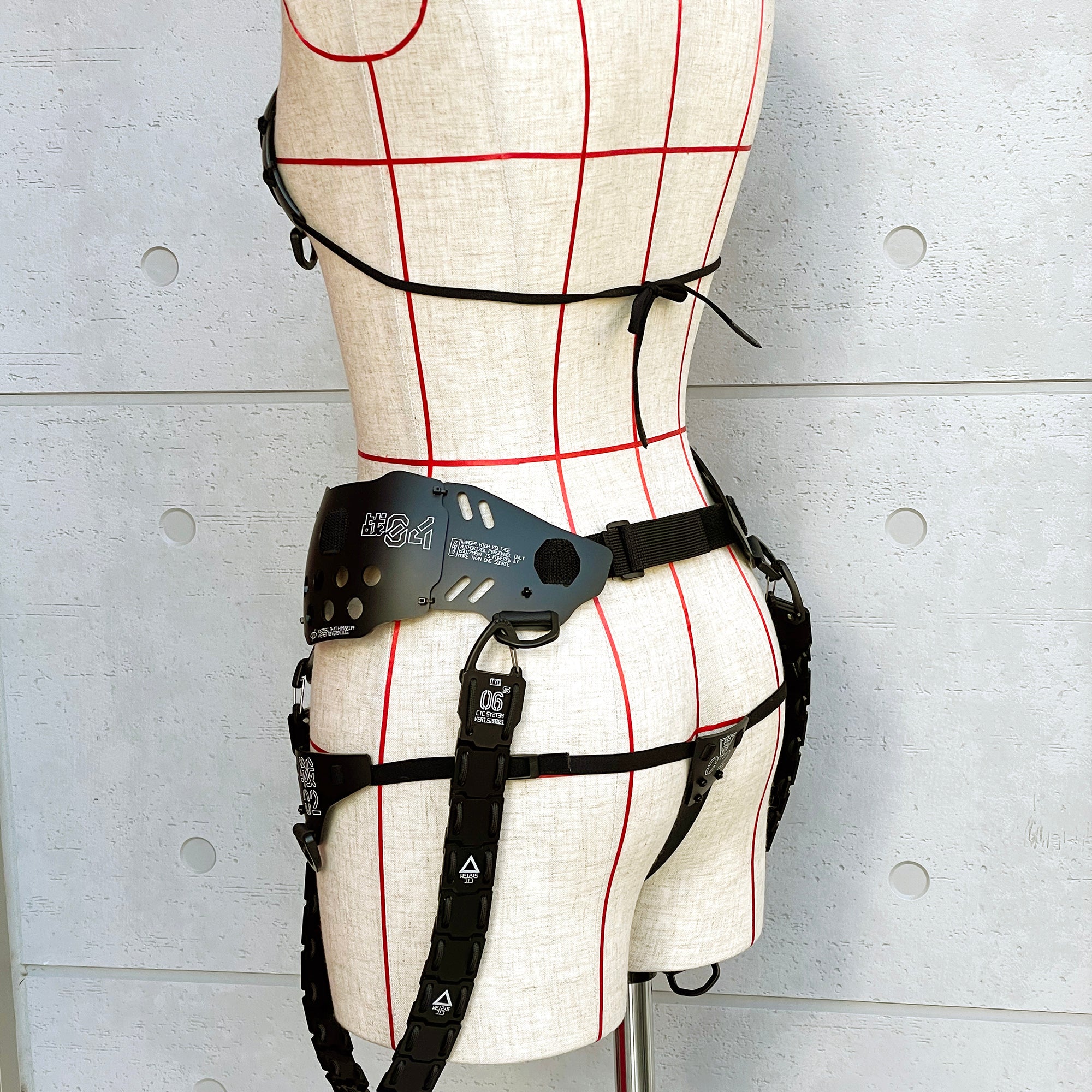 Armored Garterbelt Unit