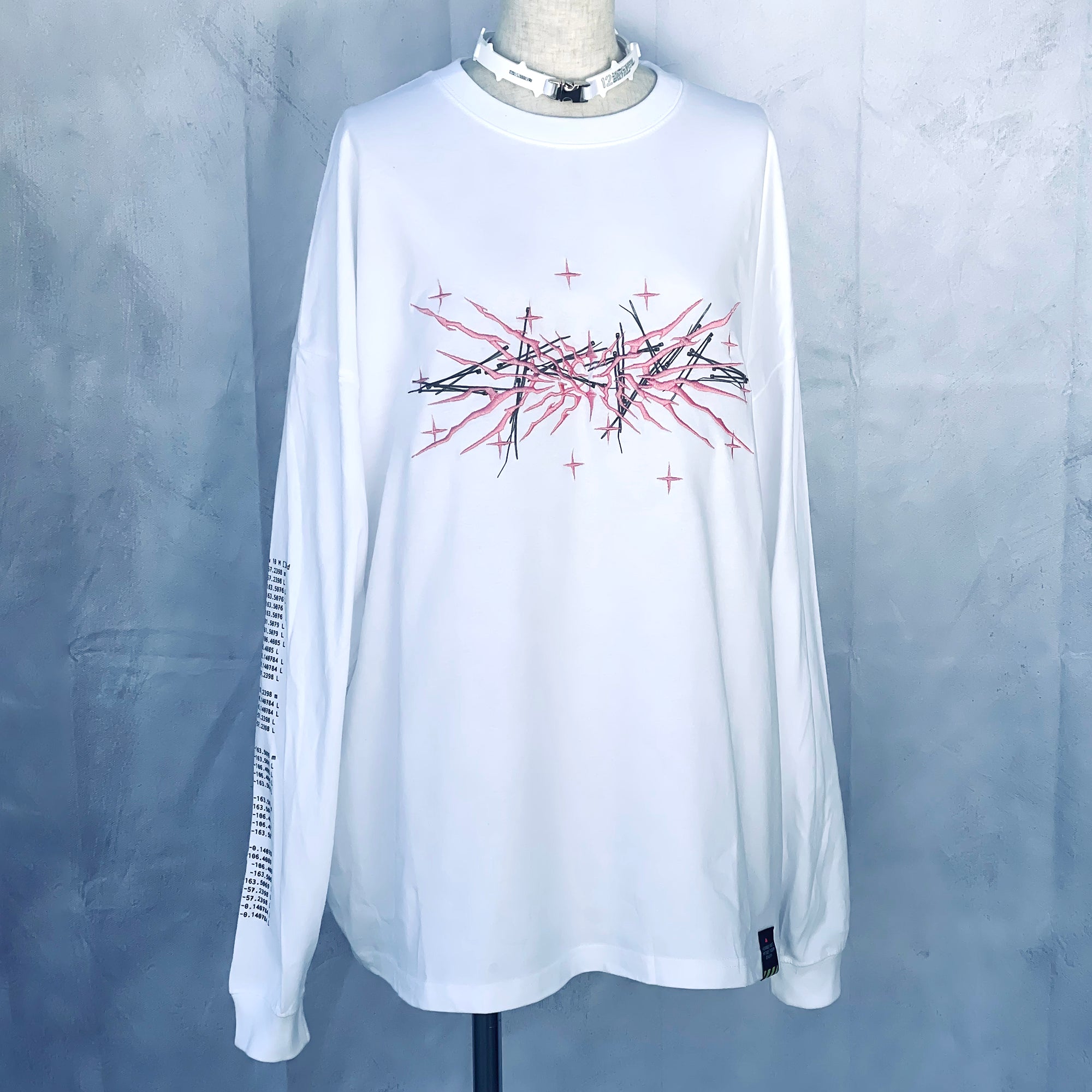 "Productivity" embroidered long sleeve T-shirt Yamauchi Tetsu collaboration model