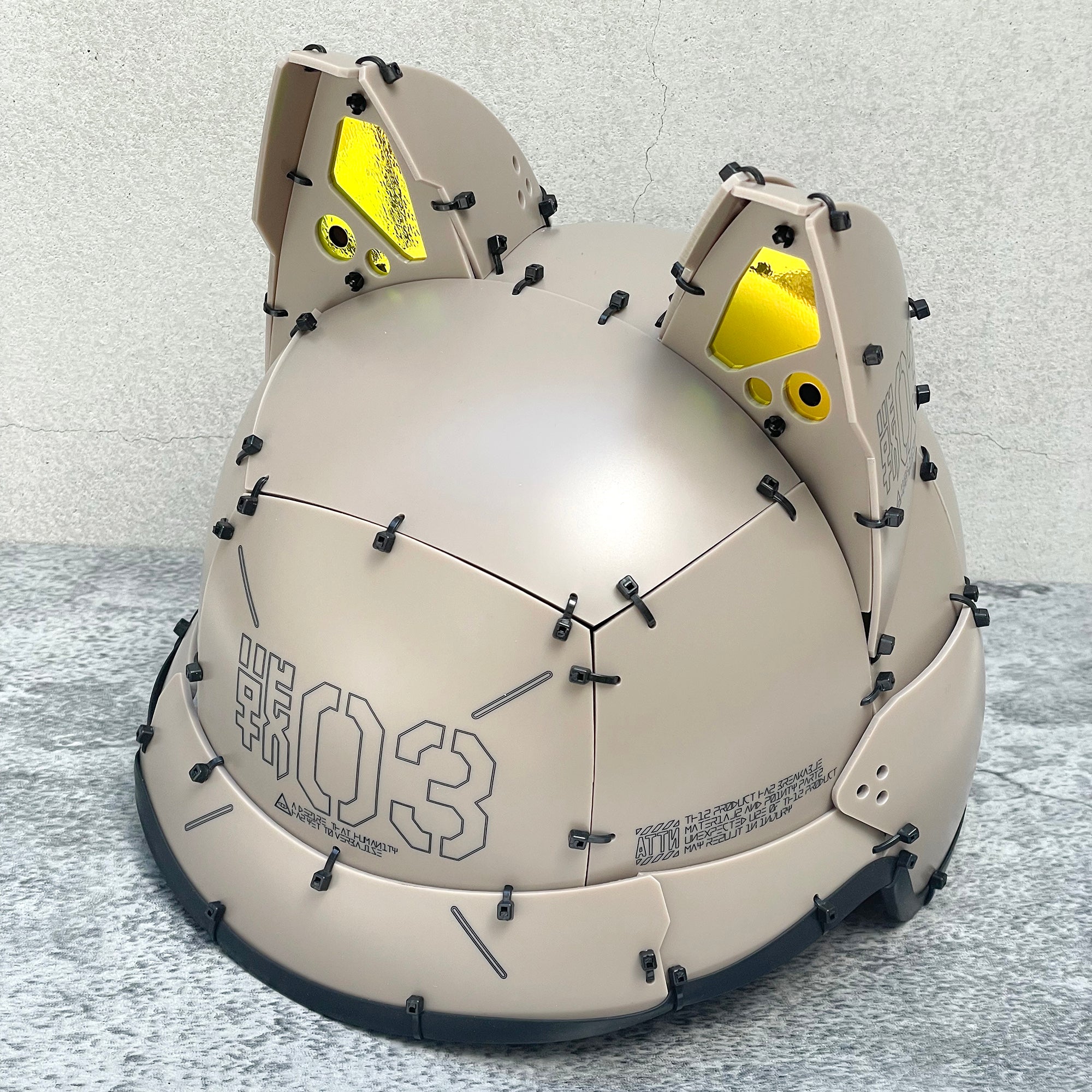 ネコミミ搭載式ヘルメット