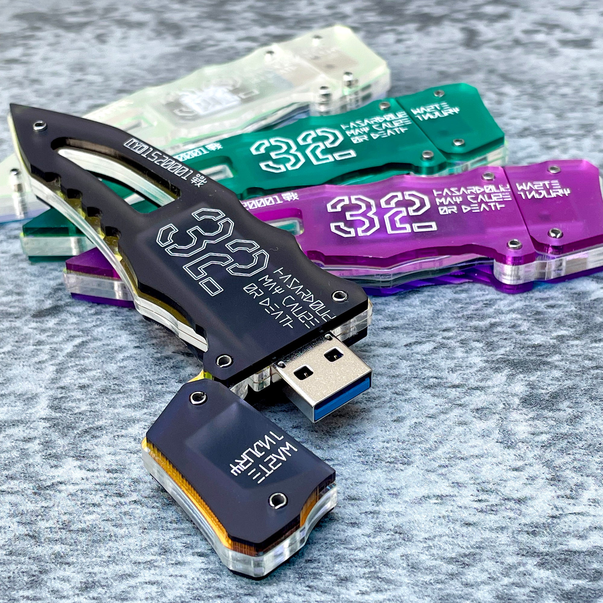 装甲USBメモリユニット 32GB – 中央町戦術工芸