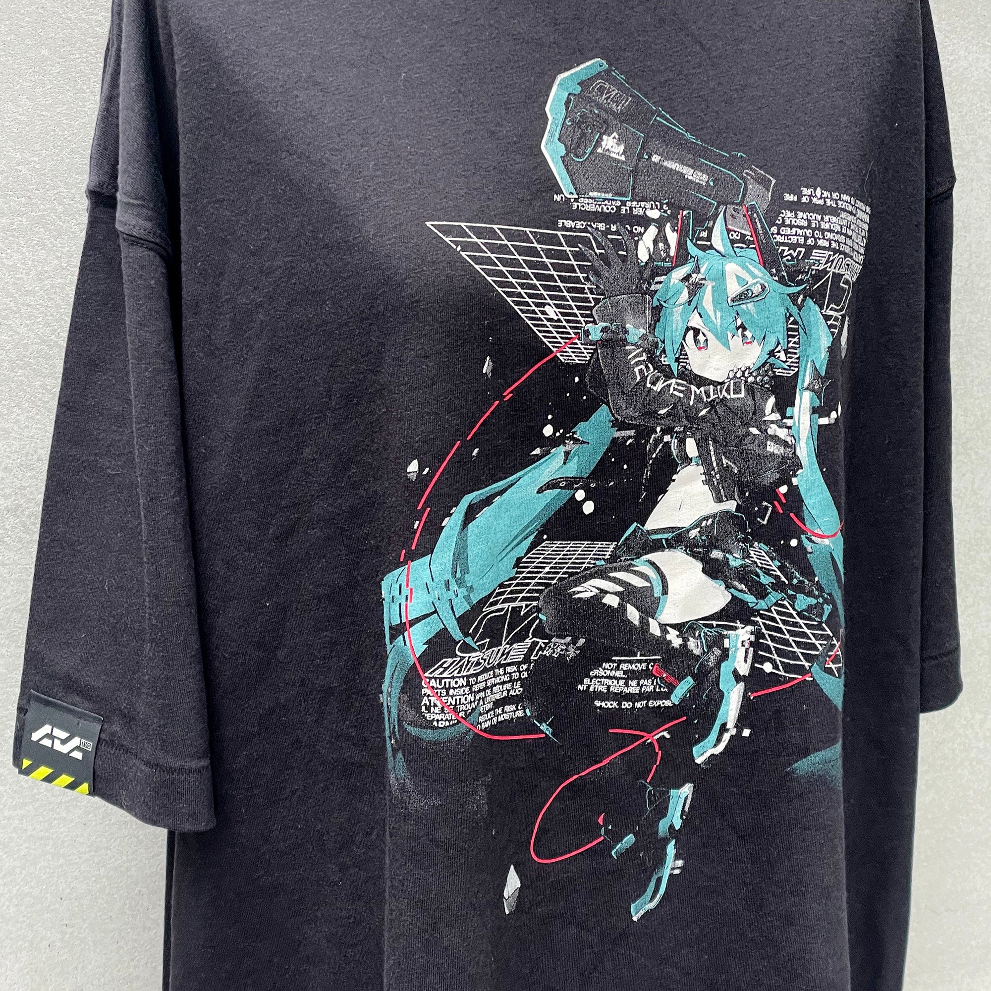 初音ミク×中央町戦術工芸コラボTシャツ