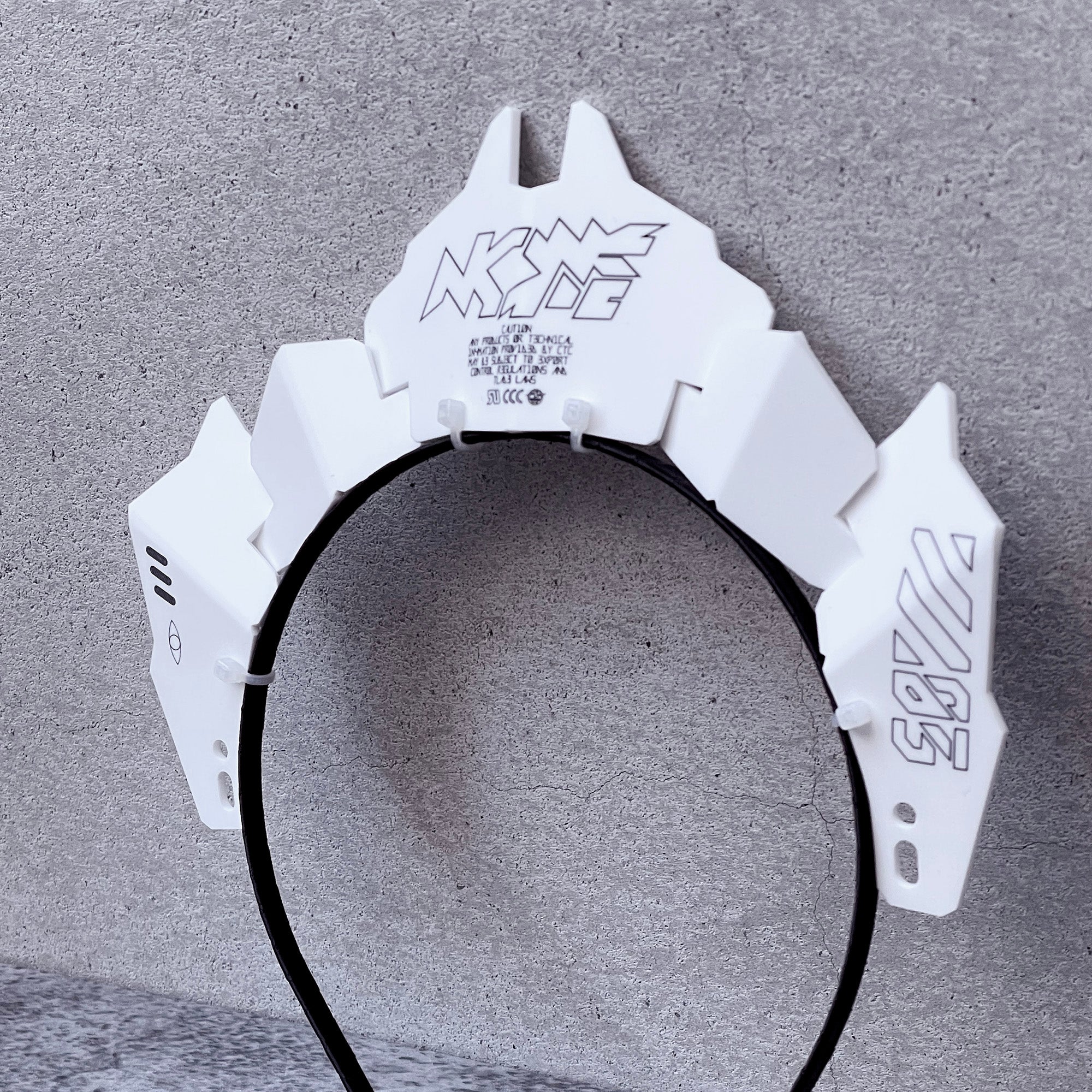 Armored White Brim