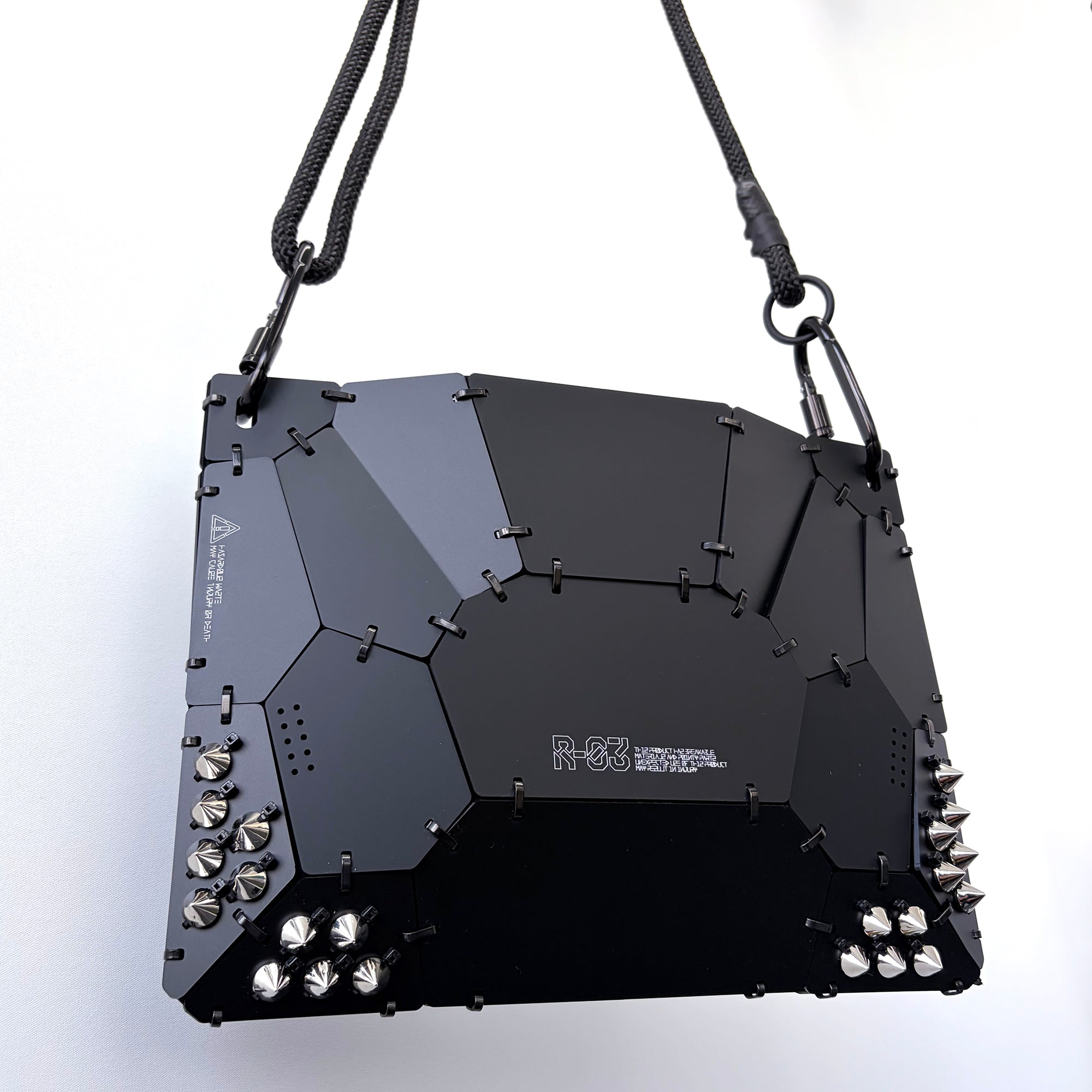中央町戦術工芸 装甲サコッシュユニットR03 ショルダーバッグ 装甲サコッシュユニットR03 – 中央町戦術工芸