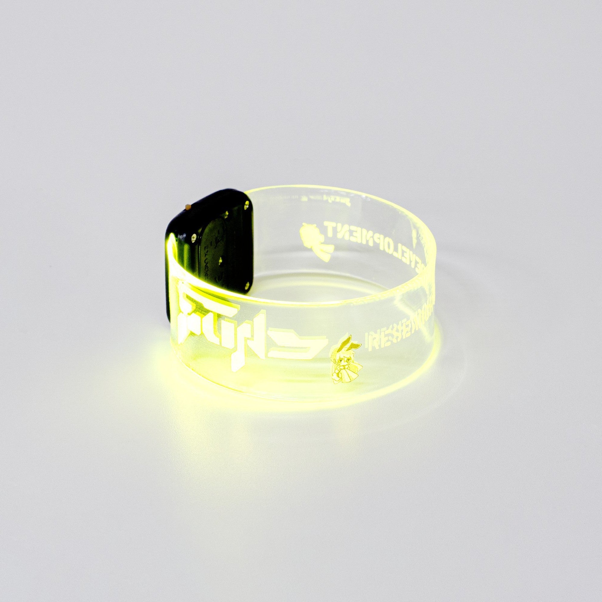 found LEDリストバンド